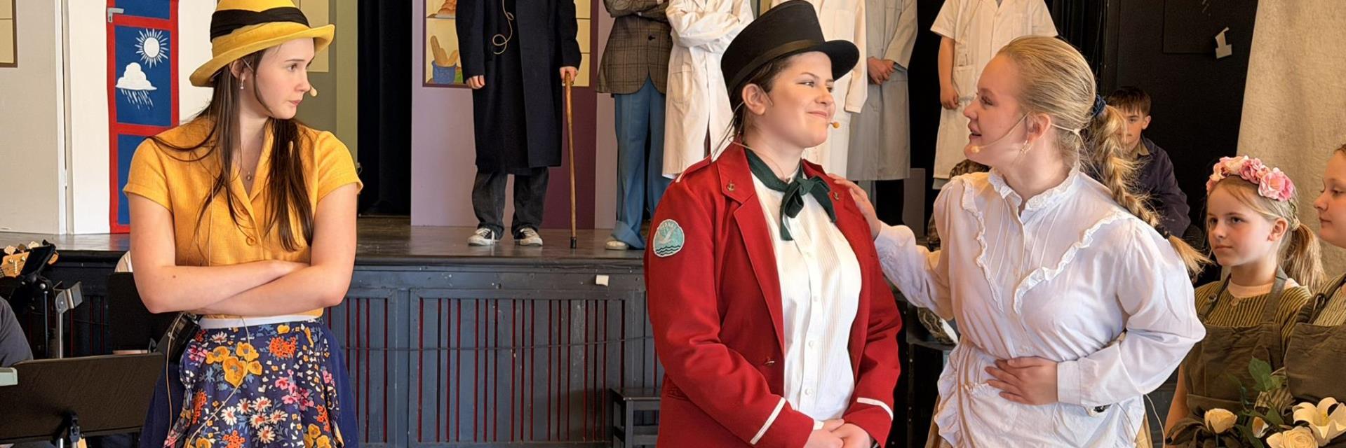 Forestillingen Folk og Røvere i Kardemomme By 